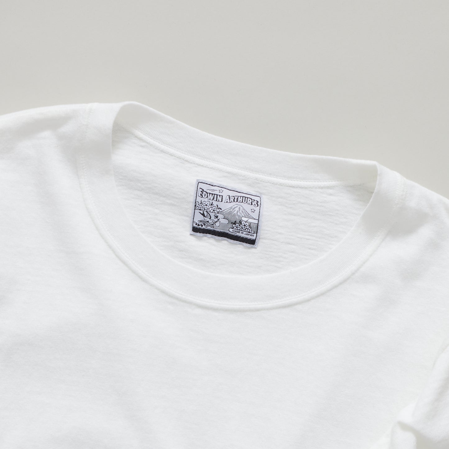 Travelers Shirt 01 - White