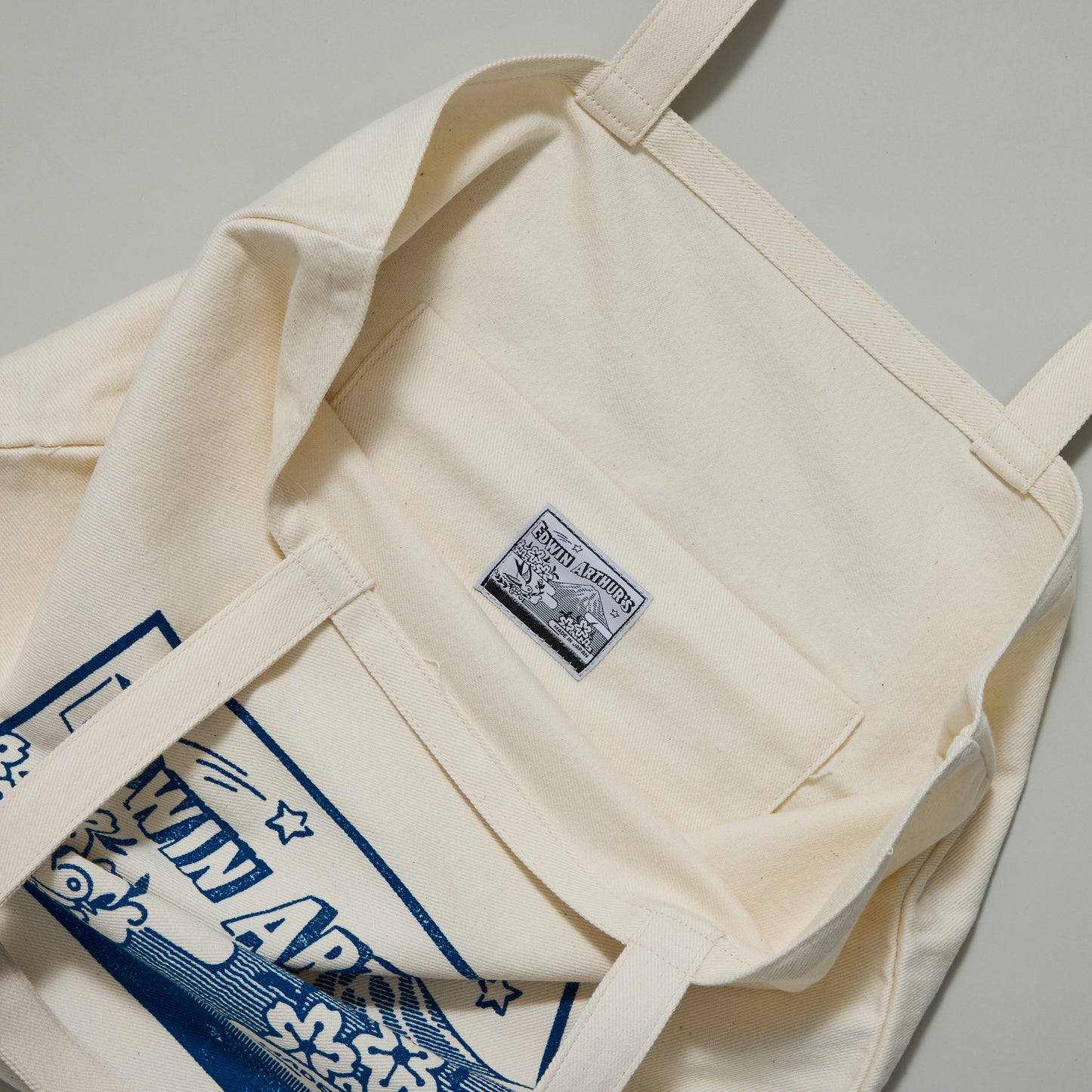 Daily Tote 01